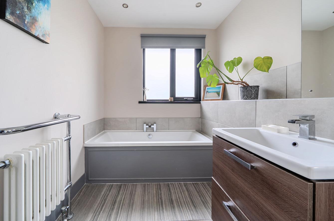 Harlech Crescent, Sketty, Swansea, SA2 9LP